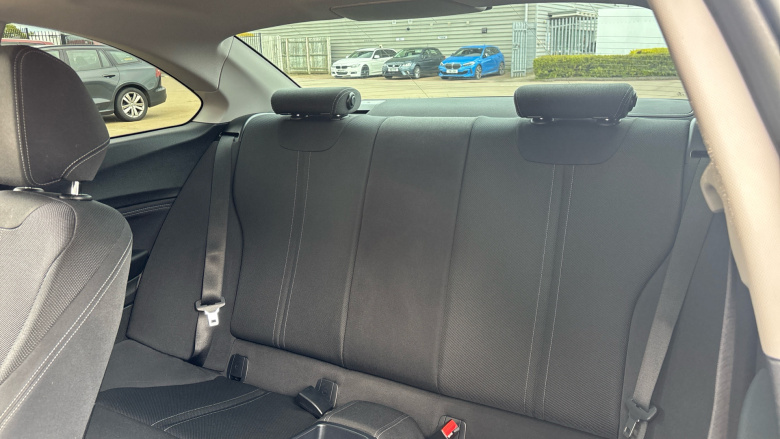 BMW 2 Series 218i Sport 2dr [Nav] Petrol Coupe